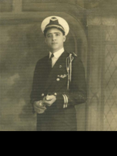 Nicolás Silfa Canario <alt="Nicolás Silfa Canario standing in military uniform">